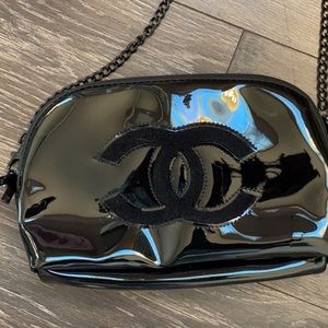 Chanel Make up cross body purse